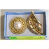 Image 1 : 2 FASHION LADIES BROOCHES PEARL+GOLDTONE