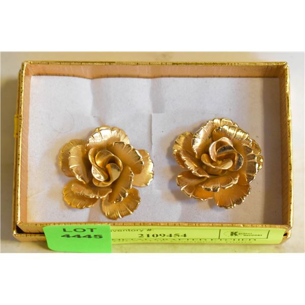 PAIR OF METAL CRAFTED ETCHED ROSE LADIES CLIP