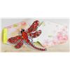 Image 1 : BRIGHT RED RHINESTONES FILLED DRAGONFLY
