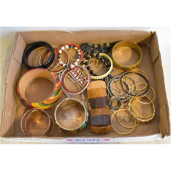 LARGE LOT FASHION BRACELETS