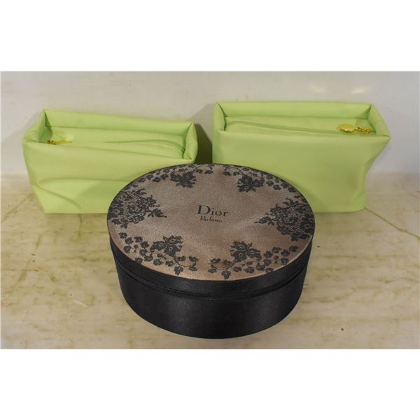 VTG CHRISTIAN DIOR MAKE-UP BAGS & TOILETRY CASE