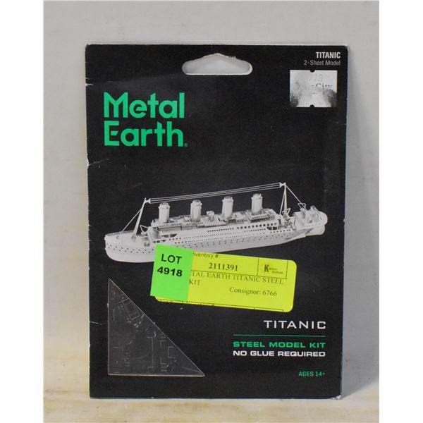 NEW METAL EARTH TITANIC STEEL MODEL KIT