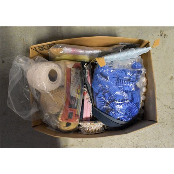 LGE BOX OF CRAFTERS DELIGHT POM-POM, LACE,