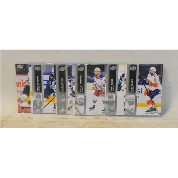 MIS-CUTS OFF BORDERS HOCKEY CARDS NHL