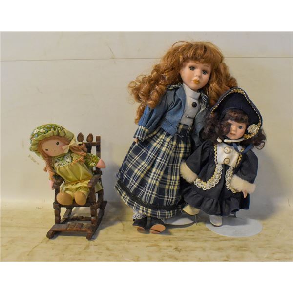VINTAGE DOLLS