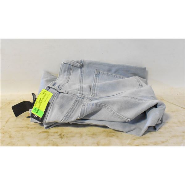 FASHION NOVA SIZE 5 WOMENS JEANS