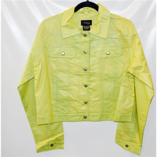 NEW GREEN RAIN COAT S/36
