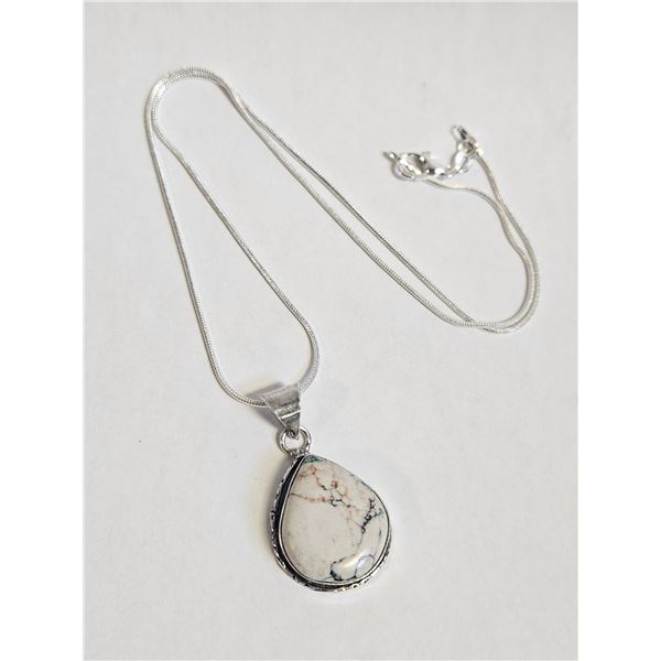 17)  NATURAL WHITE TURQUOISE PENDANT ON