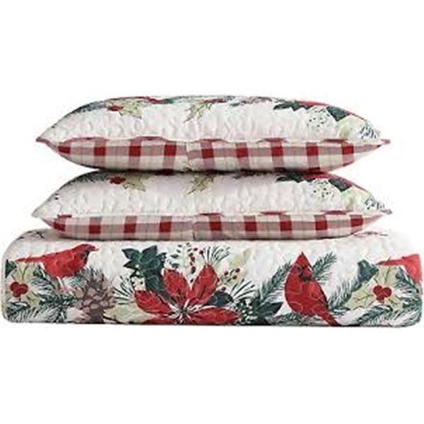 BRAND NEW HOLLY AND JOLLY FULL/QUEEN QUILT SET