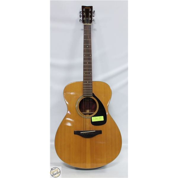 YAMAHA FG140 GUITAR MADE IN JAPAN W/HARD CASE