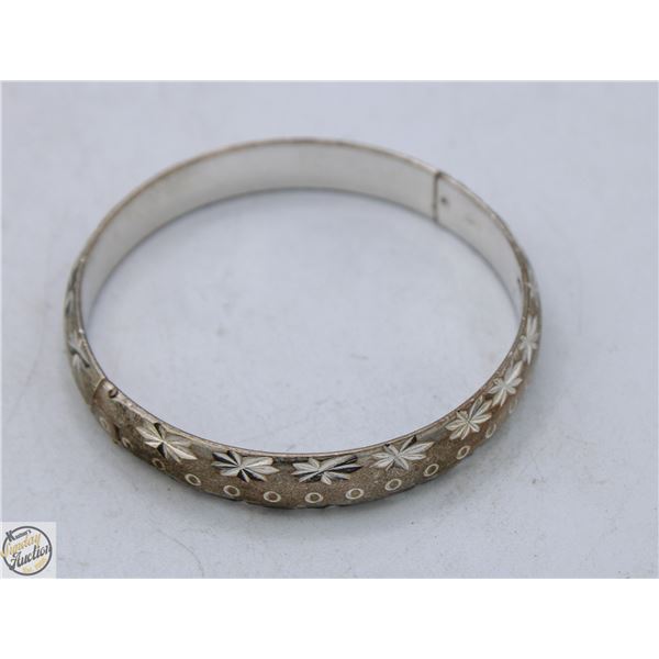 LADIES SOLID SILVER 925 BANGLE, 3.35 IN DIAMETER