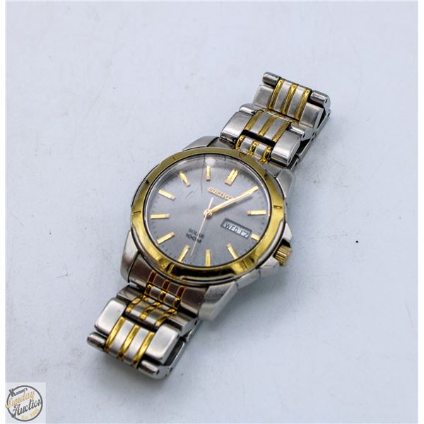 SEIKO SOLAR MEN'S WATCH 42 MM CASE W/ DATE & DAY