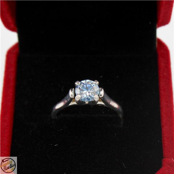 #3248-CUSTOM HAND SET 1.00 CT GRA CERTIFIED