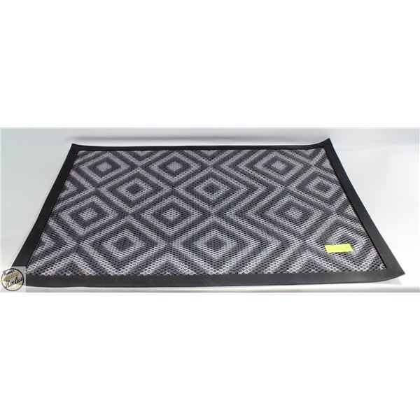 NEW LARGE OUTDOOR MAT