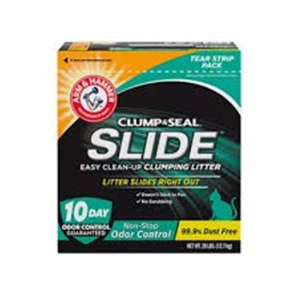 NEW WITH BOX 28LB ARM & HAMMER CLUMPING LITTER