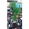 Image 1 : NEW ASSEMBLED 7FT ARTIFICIAL PALM TREE