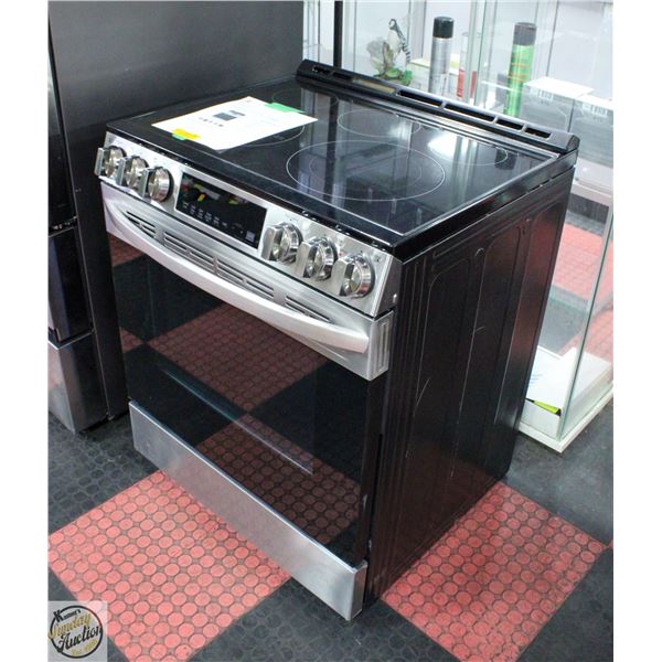 SCRATCH AND DENT: LG STAINLESS STEEL FREE STANDING