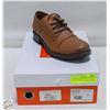 Image 1 : FREIGHT CLAIM: KUNITZ NEW TAN LYNWOOD SIZE 37
