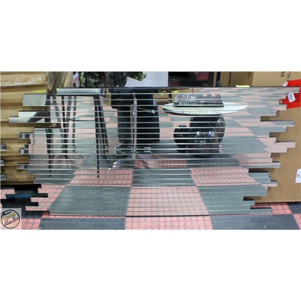 SHOWHOME FLOOR MODEL HORIZONTAL OFFSET GLASS