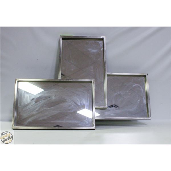 SHOWROOM FLOOR MODEL 3 PANEL WALL