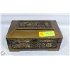 Image 1 : ORNATE GOLD COLOURED TRINKET BOX