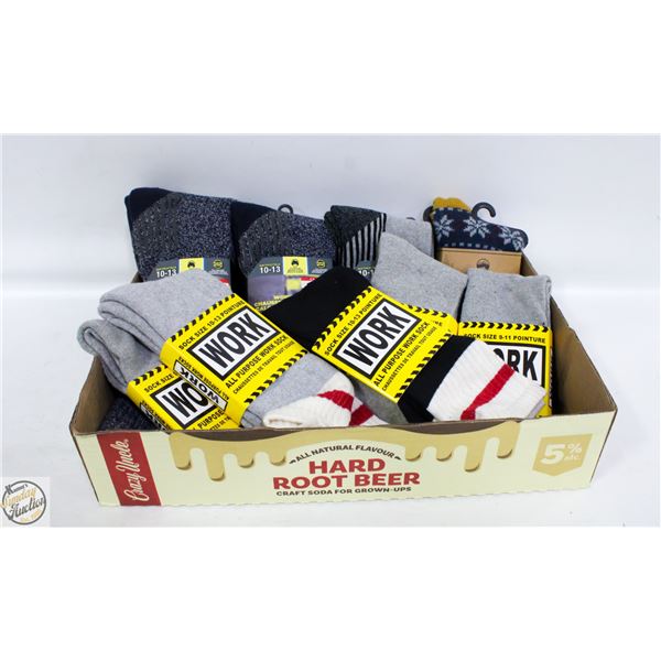NEW 12 PAIR MENS SOCKS