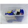 Image 1 : TOTE WITH ASSORTED WORK GLOVES NEW +