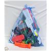 Image 1 : LARGE LOT OF ESTATE FULLY FUNCTIONAL NERF GUNS