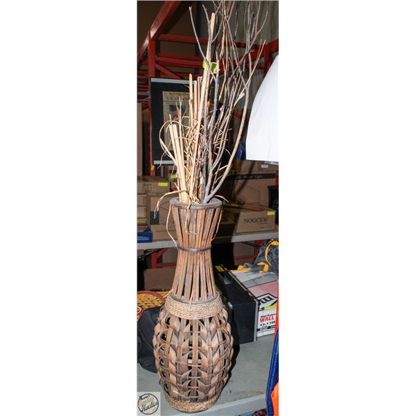 FLOOR VASE W/WICKER STICK DECOR CONTENTS