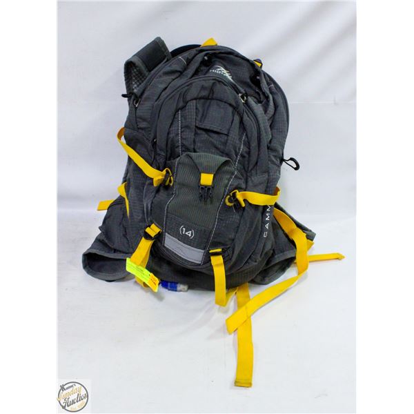 HIGH SIERRA H2O HYDRATION BACKPACK