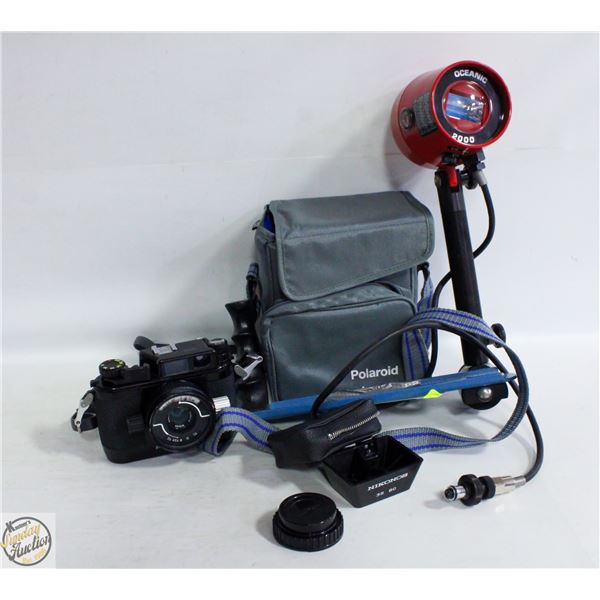 VINTAGE NIKON UNDERWATER CAMERA & FLASH
