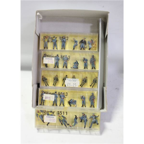LOT VINTAGE PREISER MILITARY FIGURES HANDPAINTED