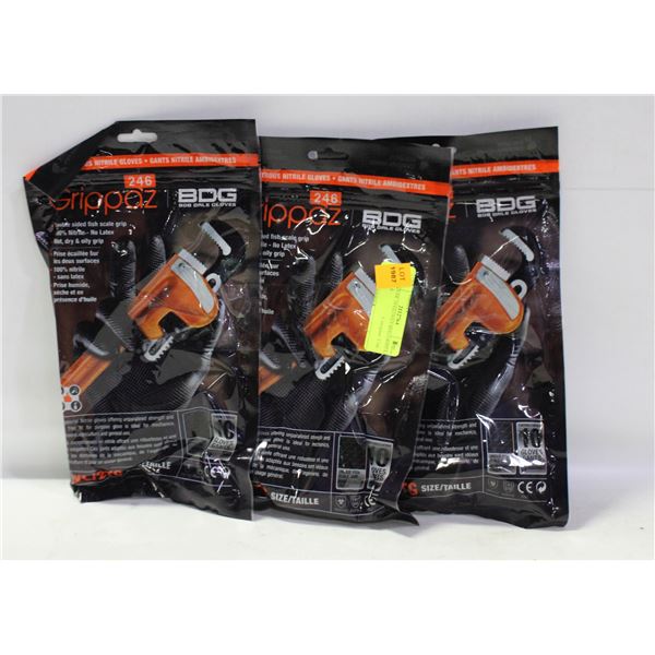 3PACKS OF 10 GLOVES BDG GRIPPAZ NITRILE