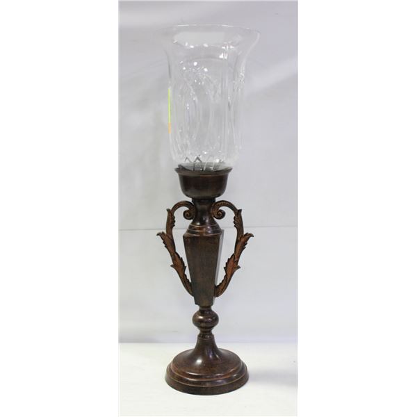 TAPERED CANDLE HOLDER WITH CRYSTAL SHADE