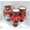 Image 1 : 3 VASES ALL DIFFERENT ORNATE DESIGNS