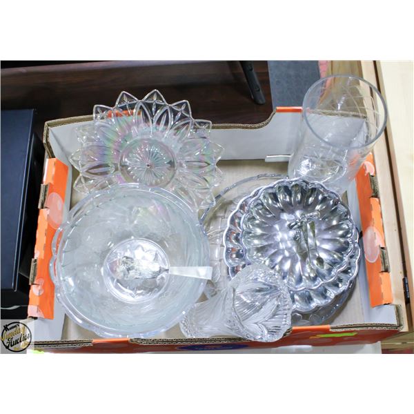 FLAT OF GLASSWARE/CRYSTALWARE