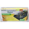 Image 1 : JUMPSTART GERMINATION STATION INCL HEAT MAT