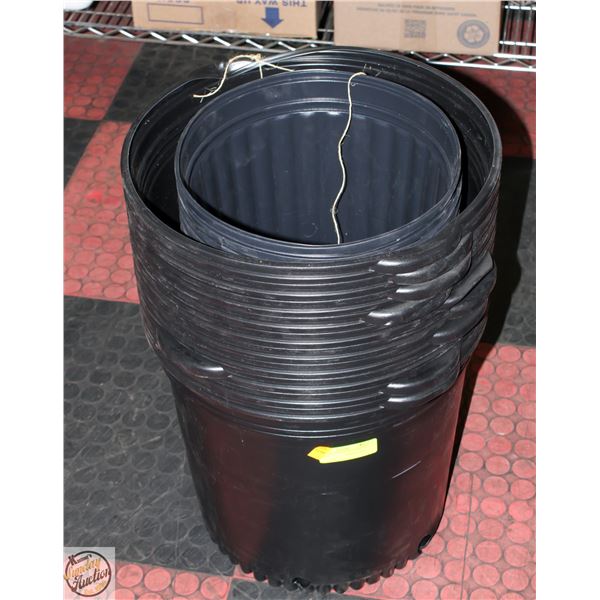 10 @ 10 GALLON POT WHITE RIDGE BW 0010