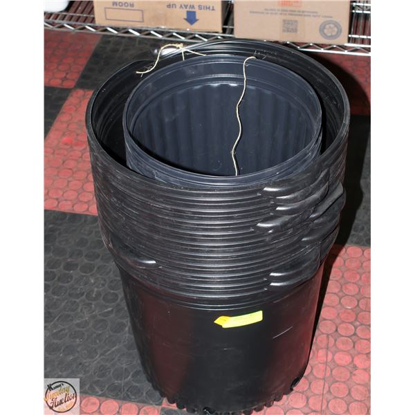 10 @ 10 GALLON POT WHITE RIDGE BW 0010