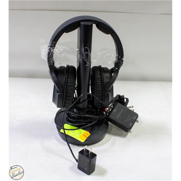 SONY GAMING HEADPHONES WITH CORD + STAND