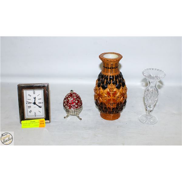 ESTATE TABLE DECOR WICKER STYLE VASE +