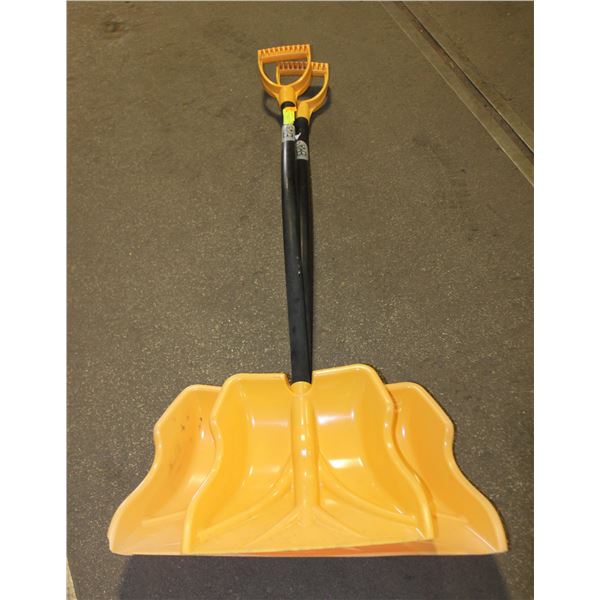 FRA PLASTIC SNOW SHOVEL