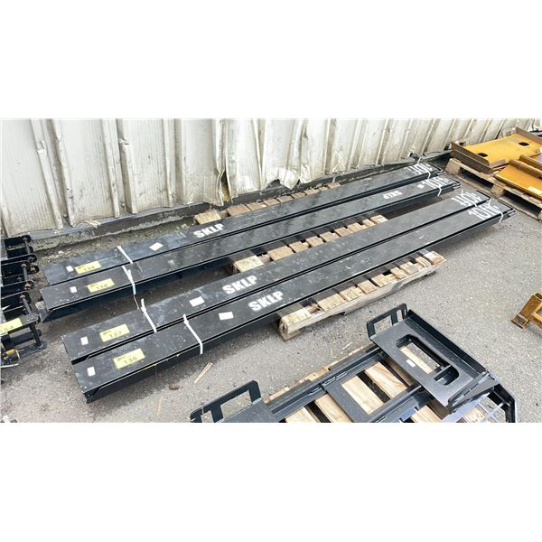 PAIR OF SKLP BLACK METAL 10' INDUSTRIAL FORKLIFT FORK EXTENSIONS FOR 4 3/4"W FORKS