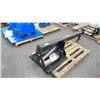 Image 2 : GIYI TB47 INDUSTRIAL BLACK FORKLIFT 47" TELESCOPIC BOOM CRANE ATTACHMENT