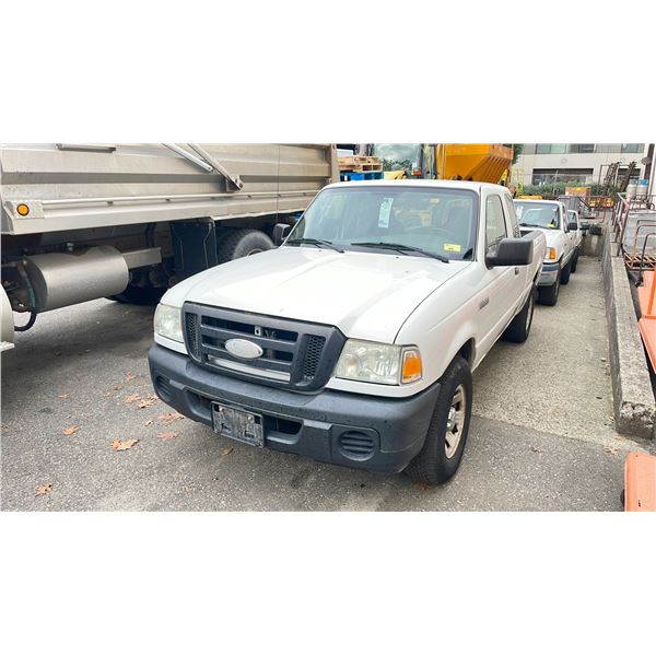 2008 FORD RANGER, 4DR PICKUP, WHITE, VIN 1FTZR45E98PA82600,