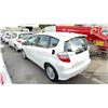 Image 2 : 2011 HONDA FIT, 4DRSW, WHITE, VIN JHMGE8H50BC801378,