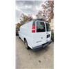 Image 2 : 2006 GMC SAVANA 2500, 3DR CARGO VAN, WHITE, VIN 1GTGG25V261229874,