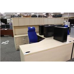 Maple U Shaped Executive Desk With Hutch