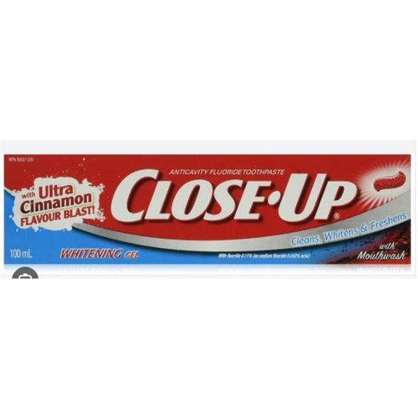 Close-Up Ultra Cinnamon Flavour Blast Toothpaste – Two 100 mL Tubes