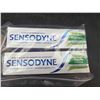 Image 2 : Sensodyne Fresh Mint Toothpaste Lot, 100 mL Tubes, Pack of 2